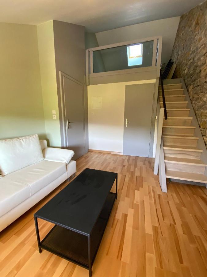 La Chambre Des Bobines Montigny-sur-l'Ain Exterior foto