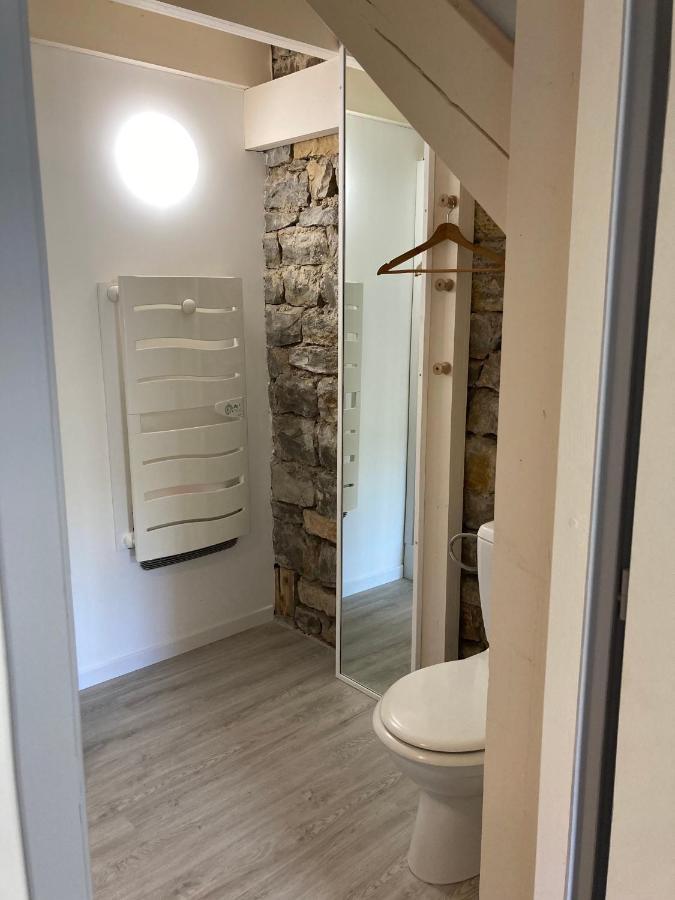 La Chambre Des Bobines Montigny-sur-l'Ain Exterior foto